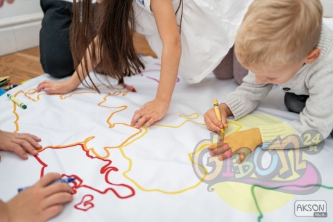 KREATYWNA MATA EDUKACYJNA MAPA ŚWIATA DO MALOWANIA KREATYWNA MATA EDUKACYJNA MAPA ŚWIATA DO MALOWANIA